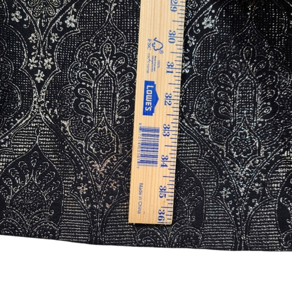 J. McLaughlin Black / Gold Metallic Jacquard Patern Sleeveless Cocktail Dress - Picture 4 of 10